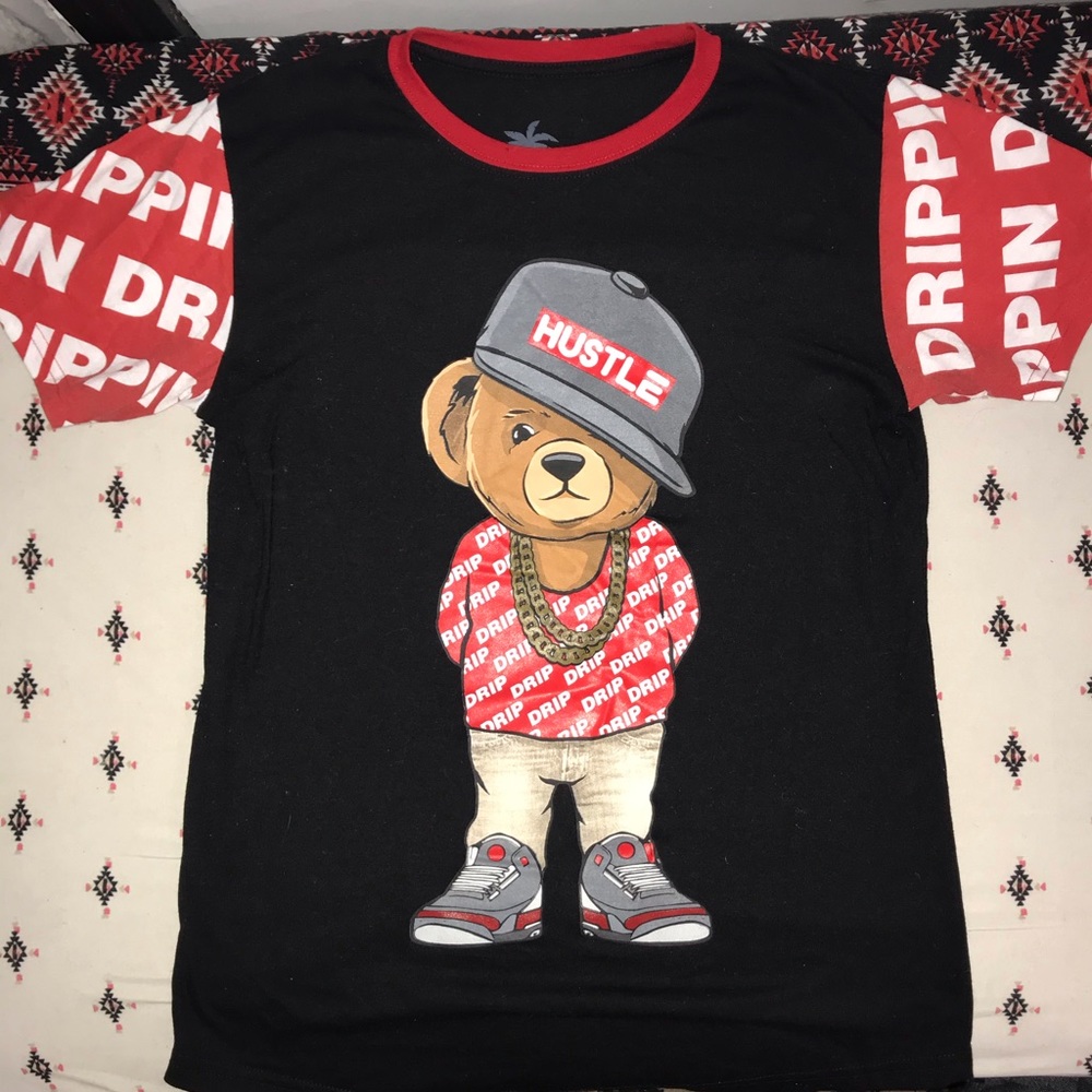 👆🏻3/$20👆🏻Boys graphic tee